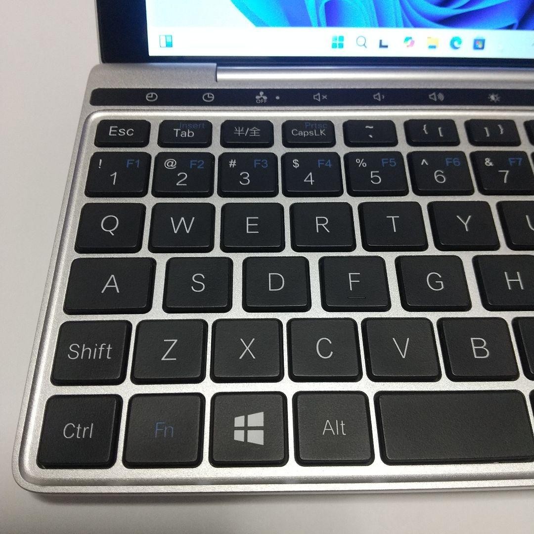 GPD Pocket 2 8GB memory SSD 128GB storage fully functional 7 inch