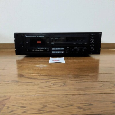 ナカミチ670ZX 3ヘッドカセットデッキ Nakamichi 670 ZX 3-Head Auto