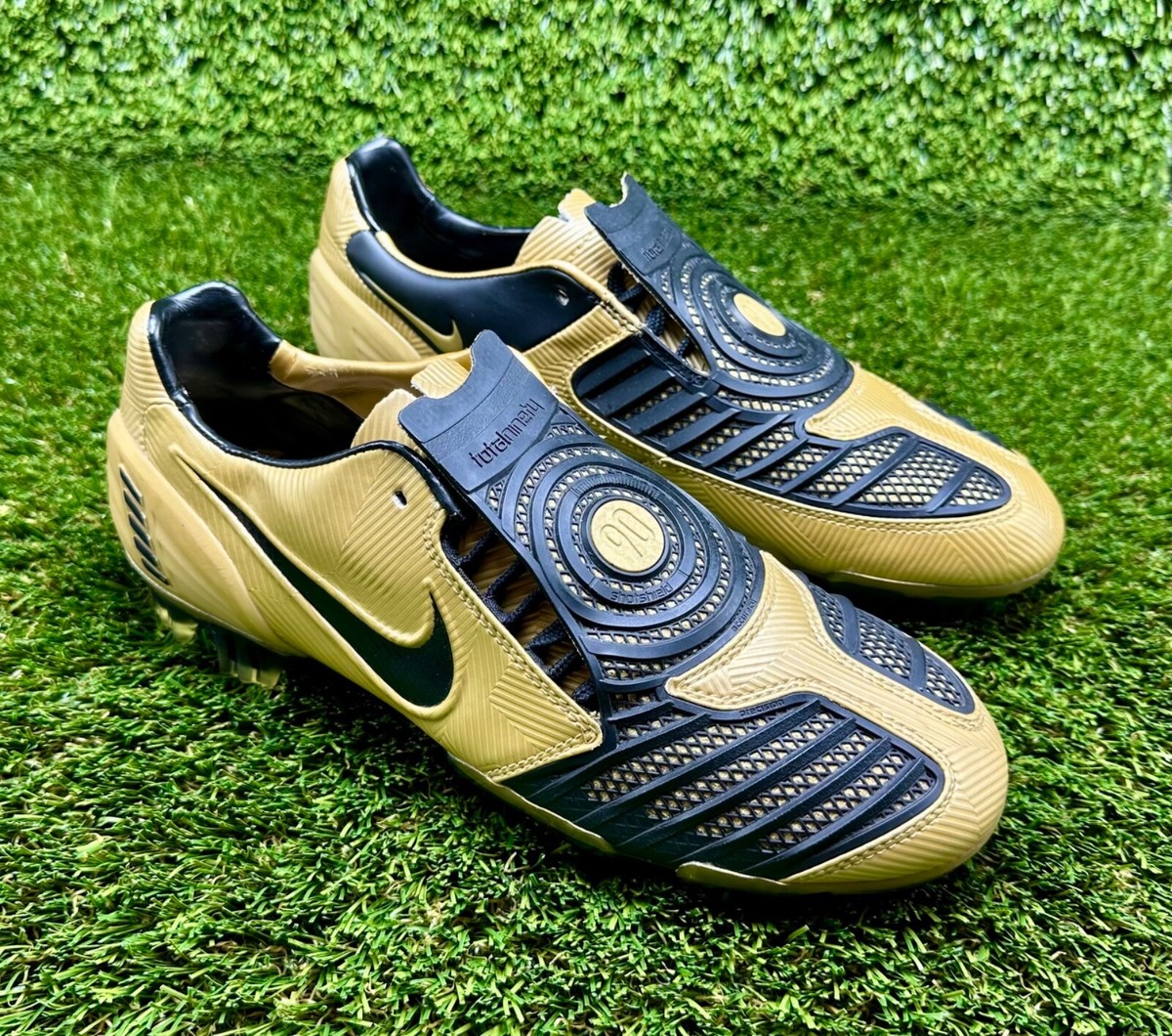 Nike Total 90 Laser II (ref: Elite IV III GX GT Hypervenom Phantom