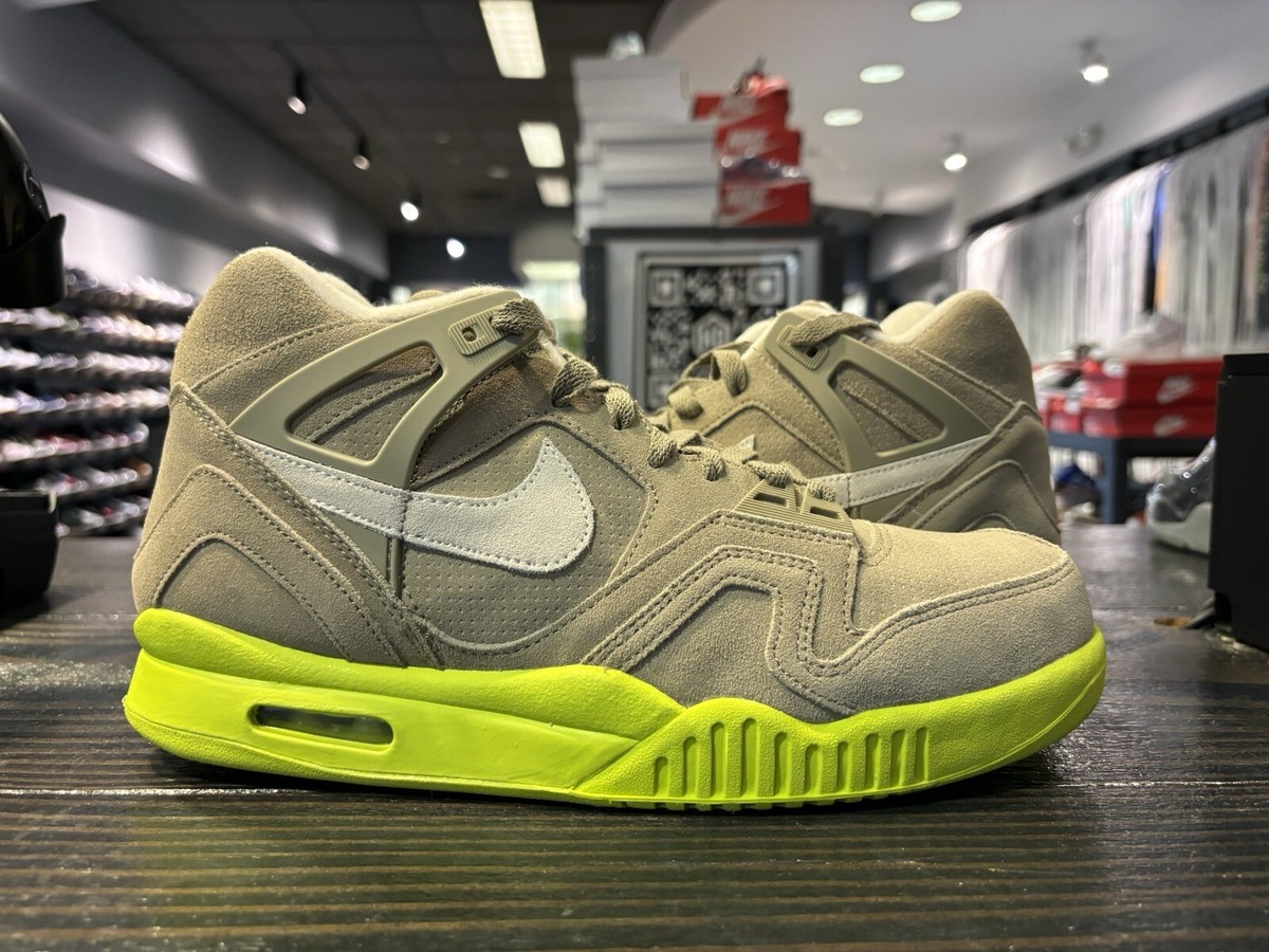 NIKE AIR TECH CHALLENGE II SUEDE 644767 220 