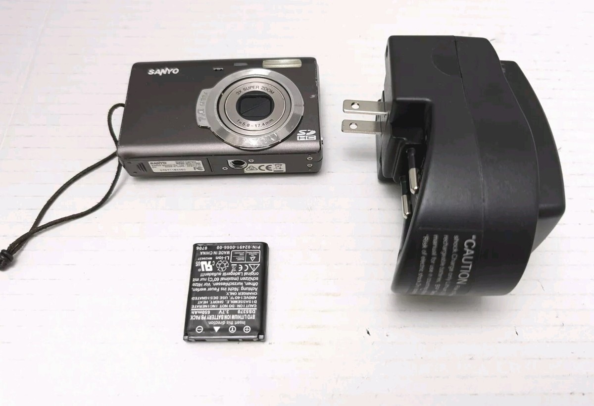 Sanyo VPC-T700 7.0MP Digital Camera TESTED! Crack On Screen Works