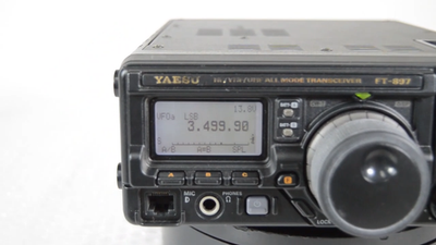 YAESU FT-897 50 144 430Mhz HF/VHF/UHF SSB FM AM CW All Mode