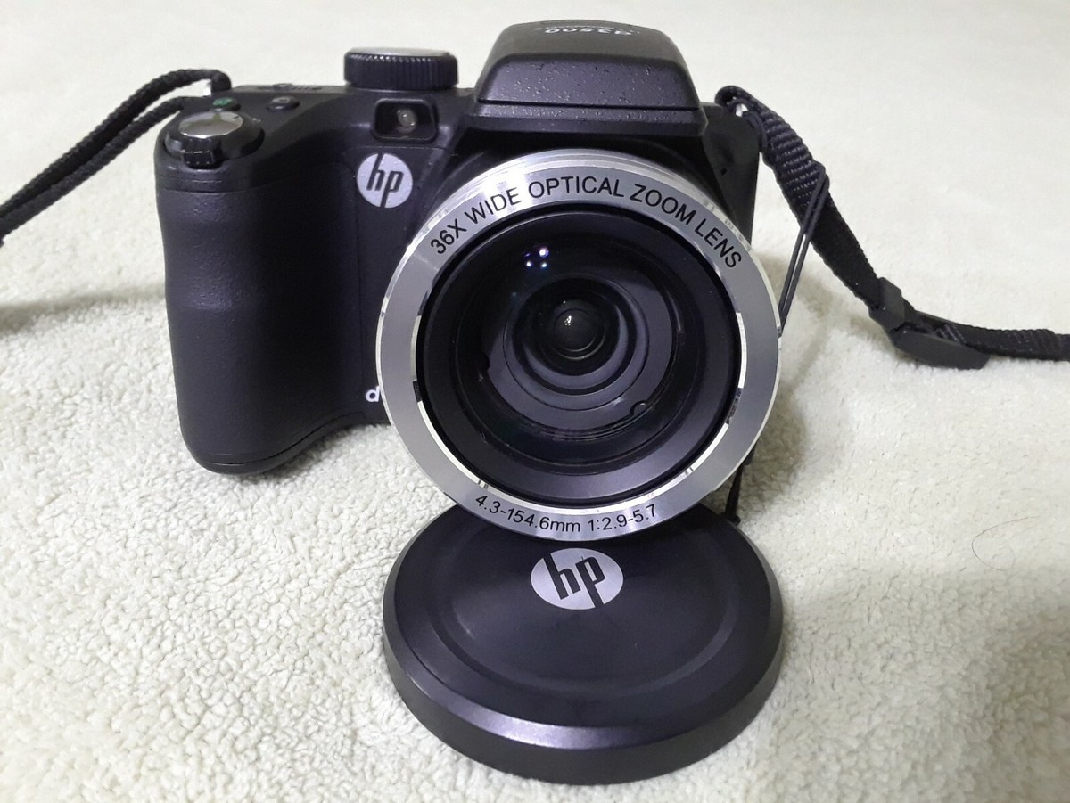 HP d3500 14.1MP 36X Optical 4X Digital, Digital Camera. Excellent