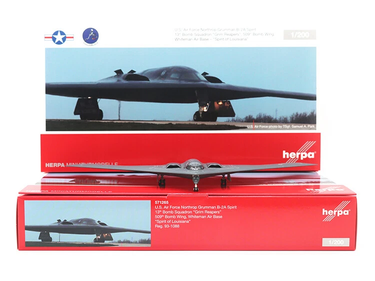 new 1/200 Louisiana Spirit B-2A Stealth Strategic Bomber Model