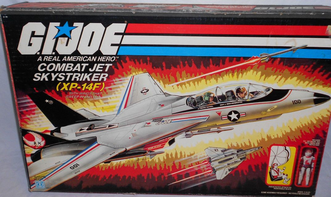 1 Tomcat 1/32 Huge Jet G I JOE 1983 SKYSTRIKER Jet with PILOT and