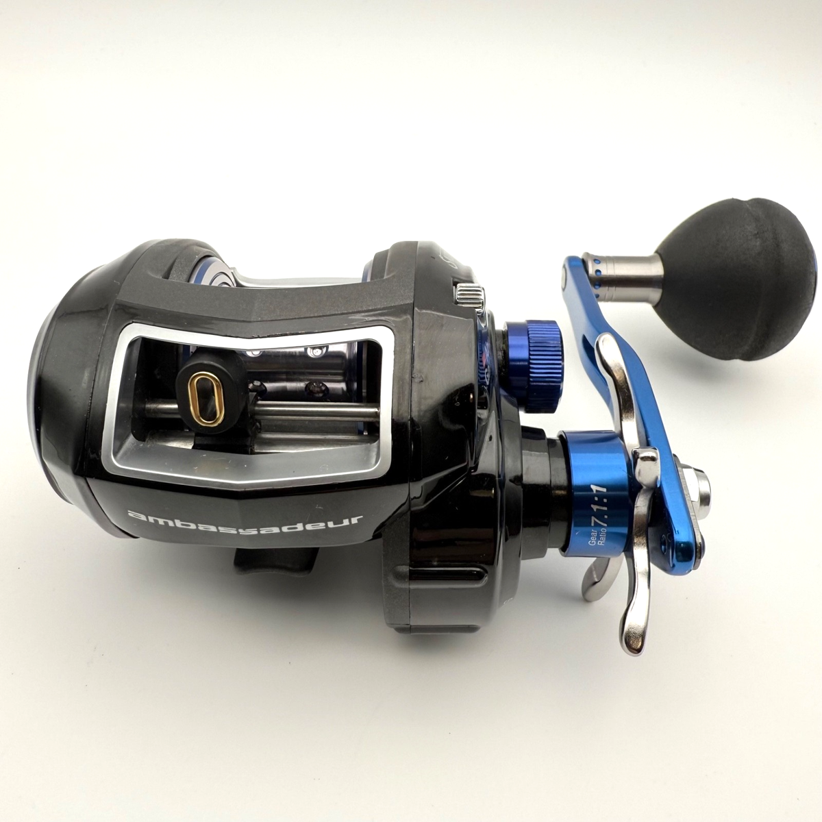 Abu Garcia Salty Stage Revo LJ-3 Left Hand Fishing Reel w/Box from