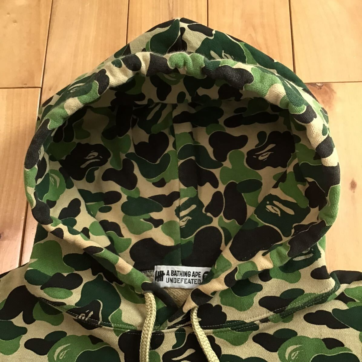 BAPE × undefeated college logo pullover hoodie ABC camo A Bathing