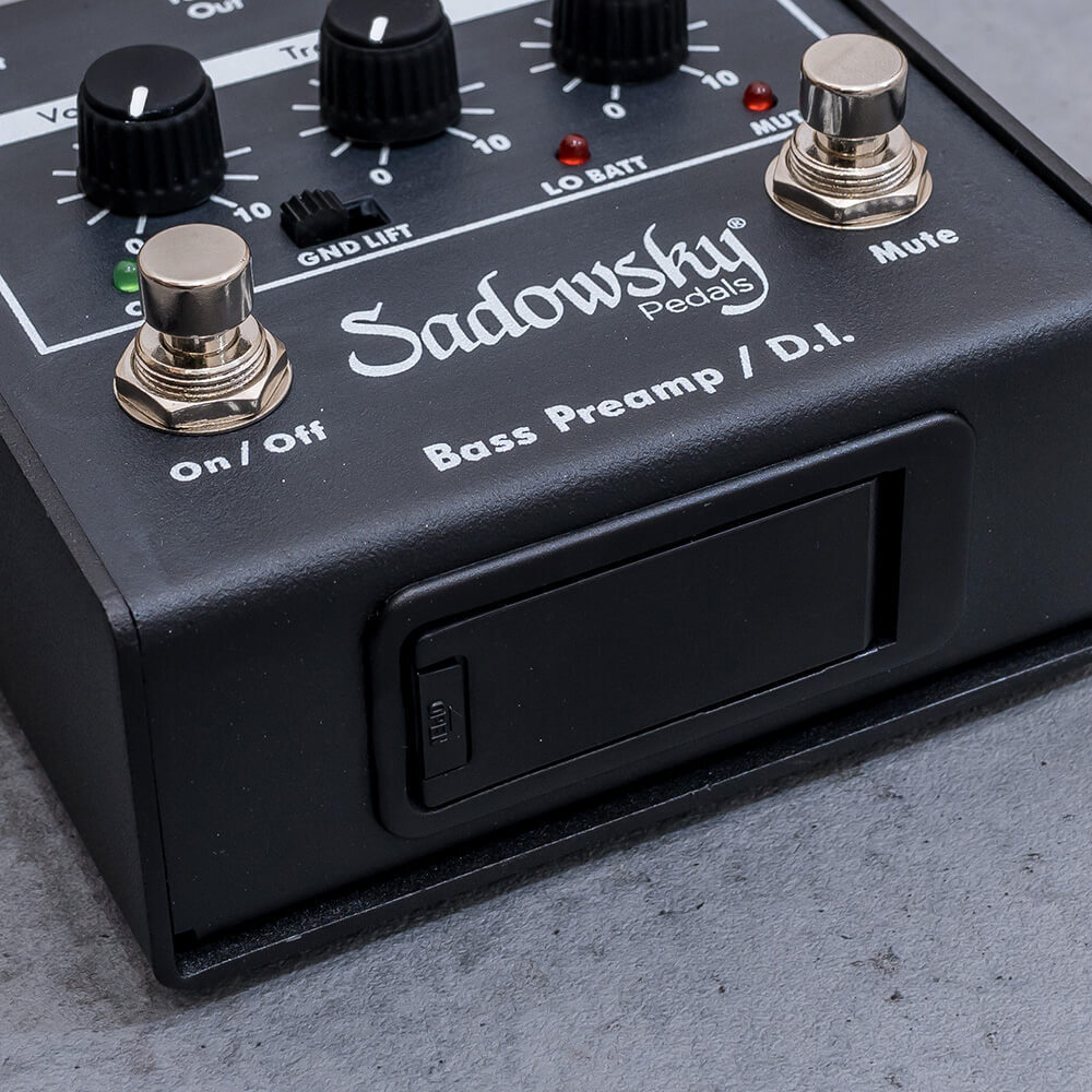 Sadowsky SBP-1 V2 Bass Preamp DI Bass preamp with DI function and