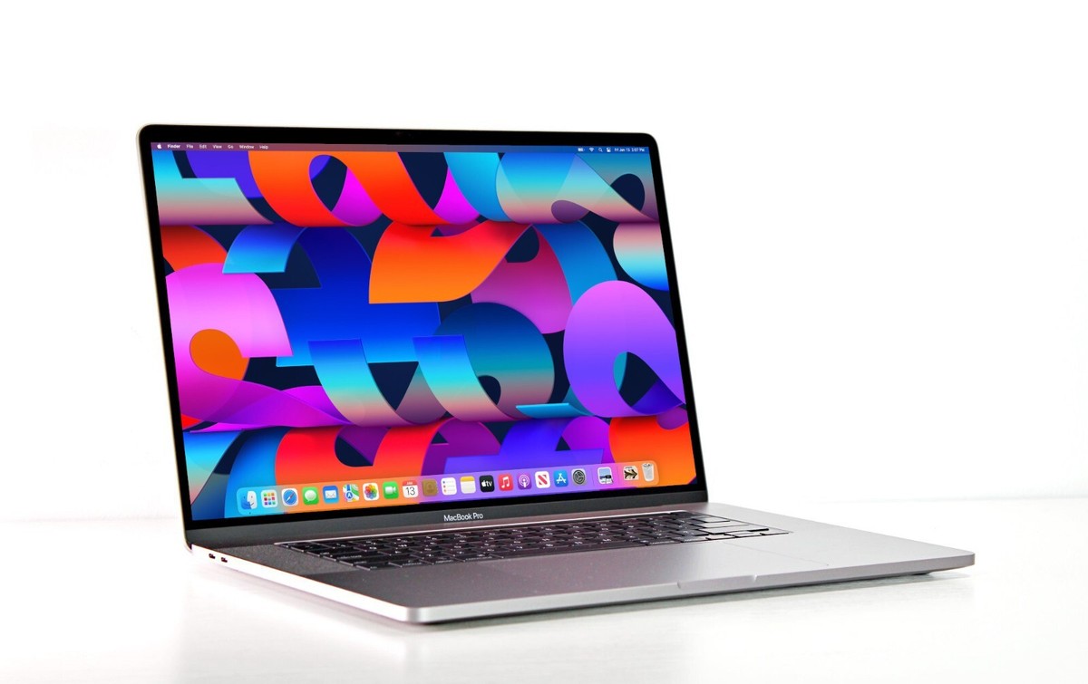 2019 - 2021 Apple MacBook Pro 16-inch Up to M1 Max 3.2GHz 64GB RAM