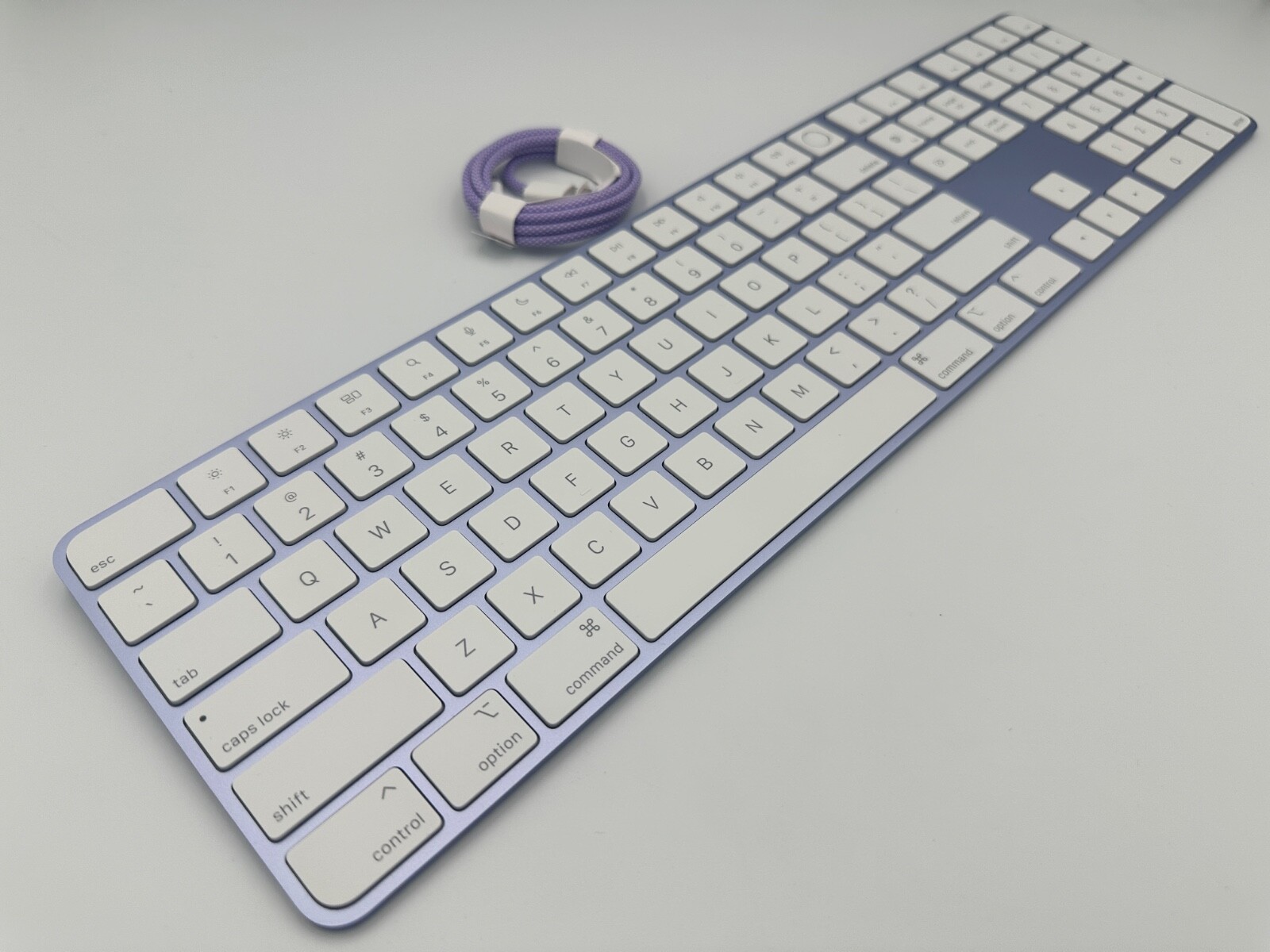 Touch ID搭載Magic Keyboard(JIS配列) Amazon.com: Apple Magic