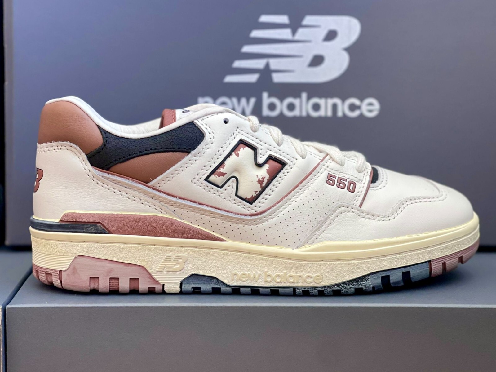 New Balance 550 Men's BB550VGC Sea salt with Pecan and Black Shoes