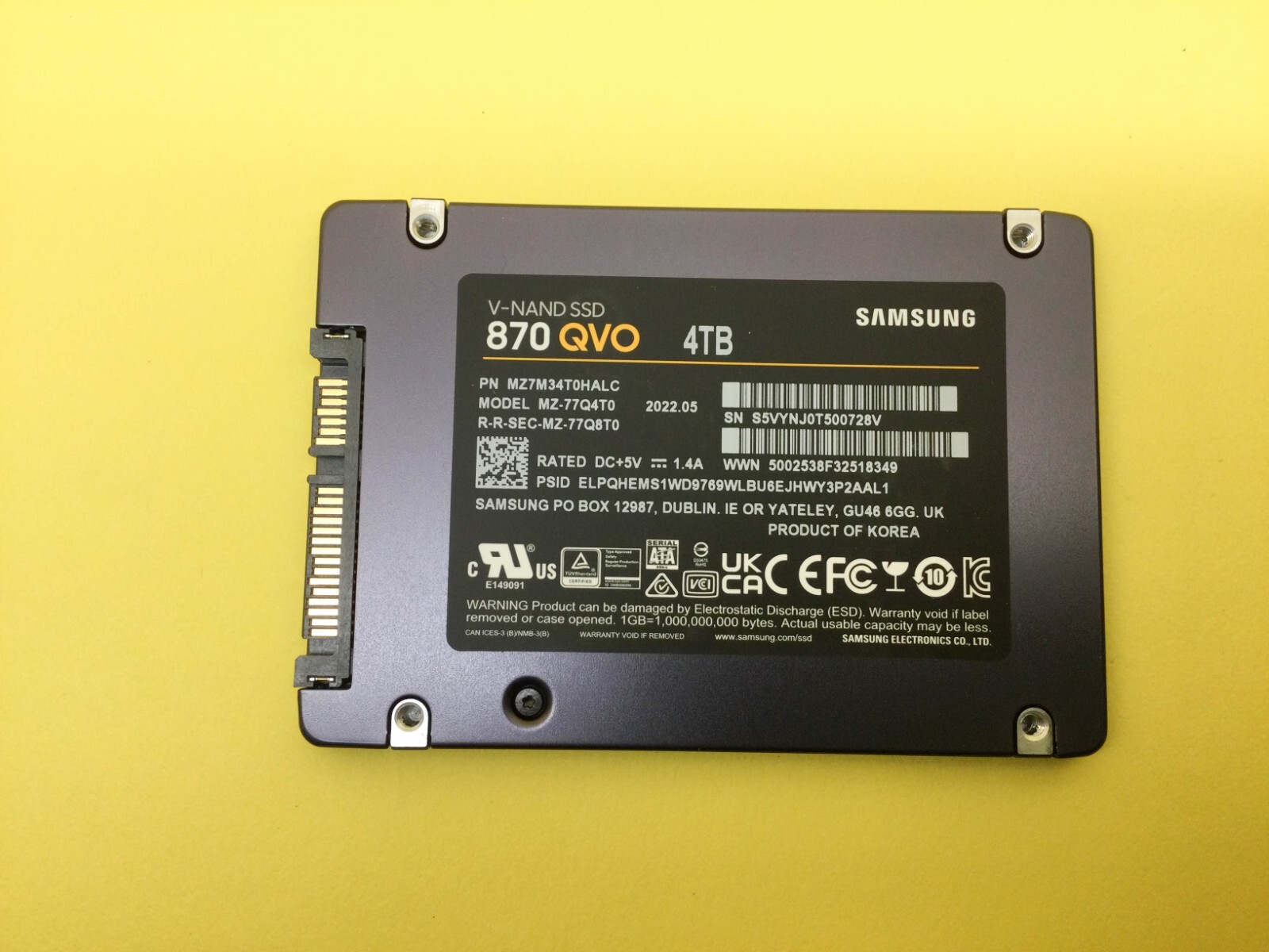 Samsung 870 QVO Series 4TB 2.5 inch SATAIII Internal SSD MZ-77Q4T0