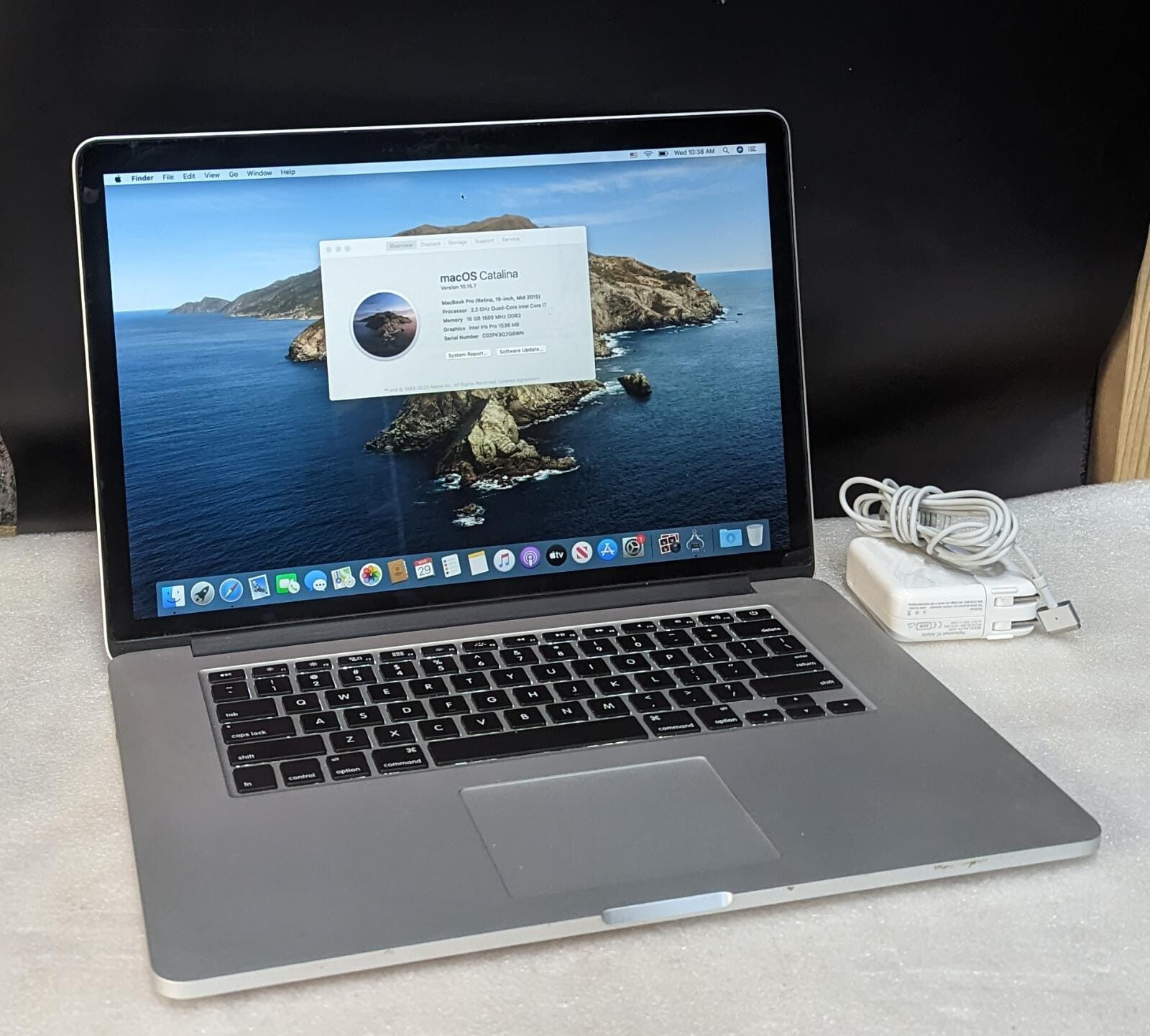 MacBook Pro (Retina, 15-inch, Mid 2015) 2.2 GHz Intel Core i7