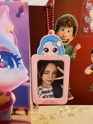 GOT7 2025 CONCERT NESTFEST OFFICIAL MD I GOT7 DOLL KEYRING