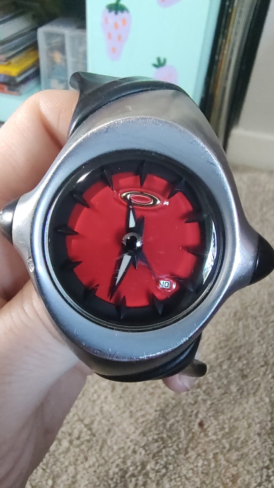 VINTAGE OAKLEY CRUSH 1.0 WATCH, RED FACE, NEW BATTERY, WORKING | eBay