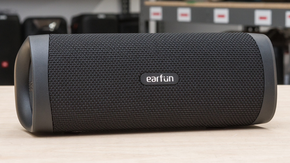 EarFun UBOOM L Review - RTINGS.com
