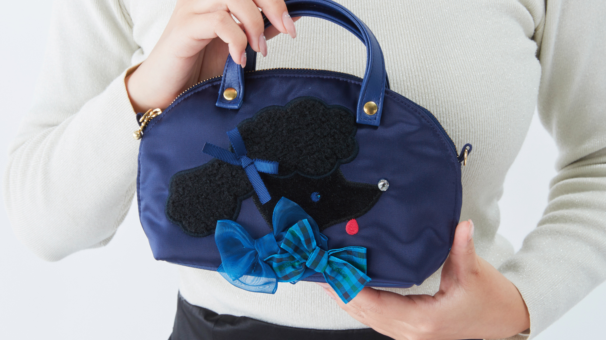 再販売日が決定】Bibiy.×familiar 初のコラボレーションアイテムが登場