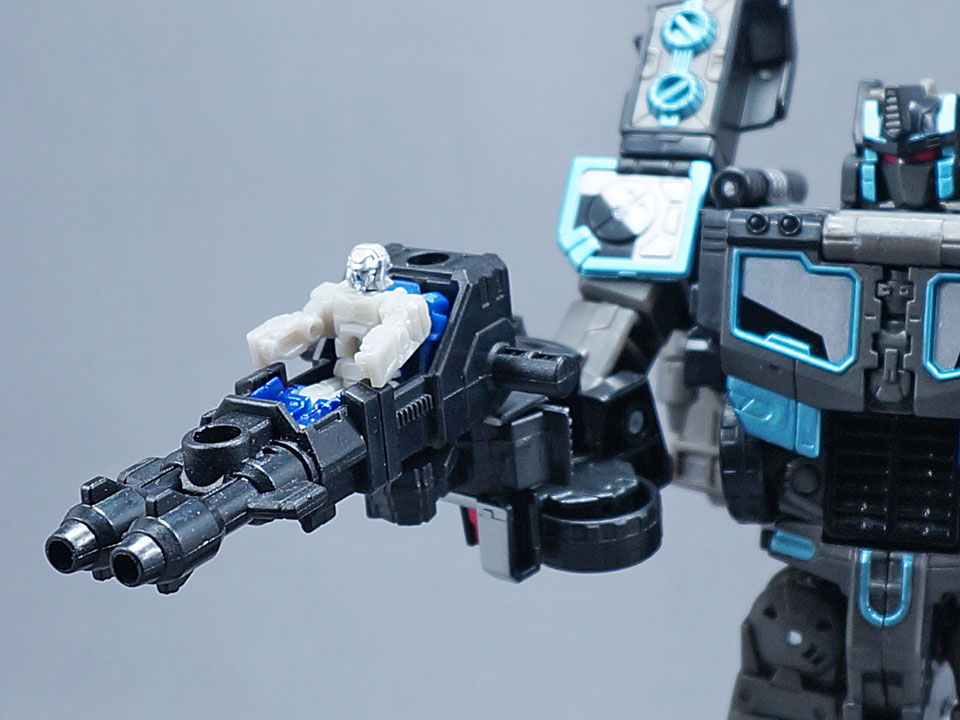 レビュー：TFレジェンズ 東京おもちゃショー2017限定 LGEX ブラック