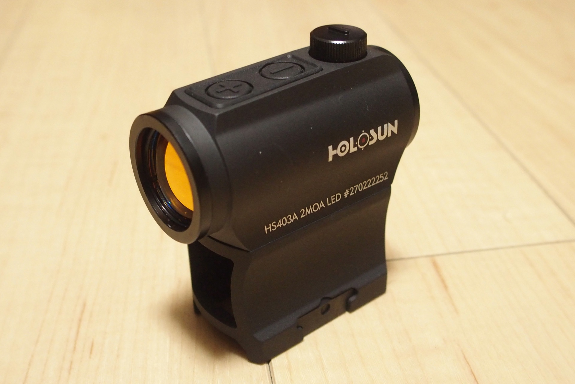 安価な実銃用ドットサイト、HOLOSUN(ホロサン) PARALOW HS403Aの