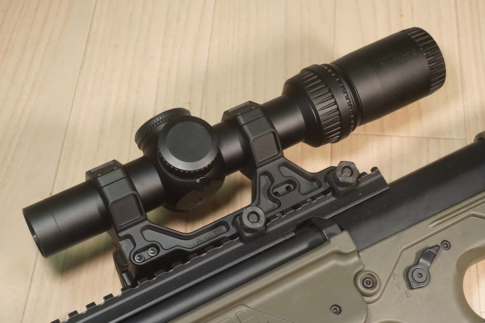 Airsoft Artisan Badger Ordnanceスタイル 30mm モジュラースコープ