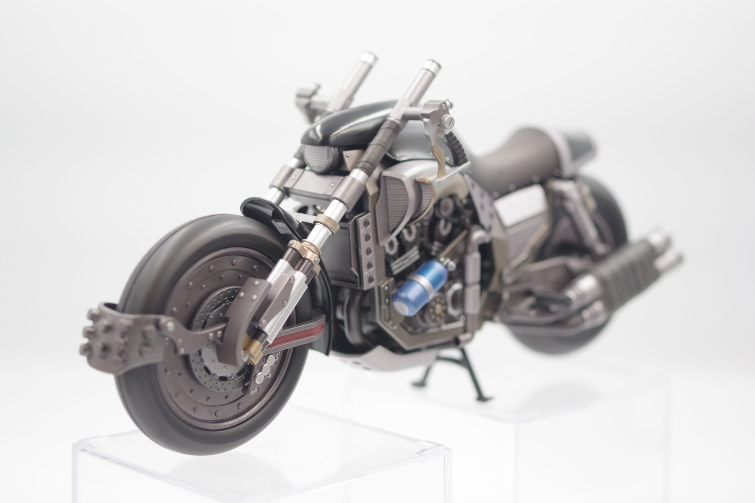 ファイナルファンタジーVII BRING ARTS クラウド・ストライフ