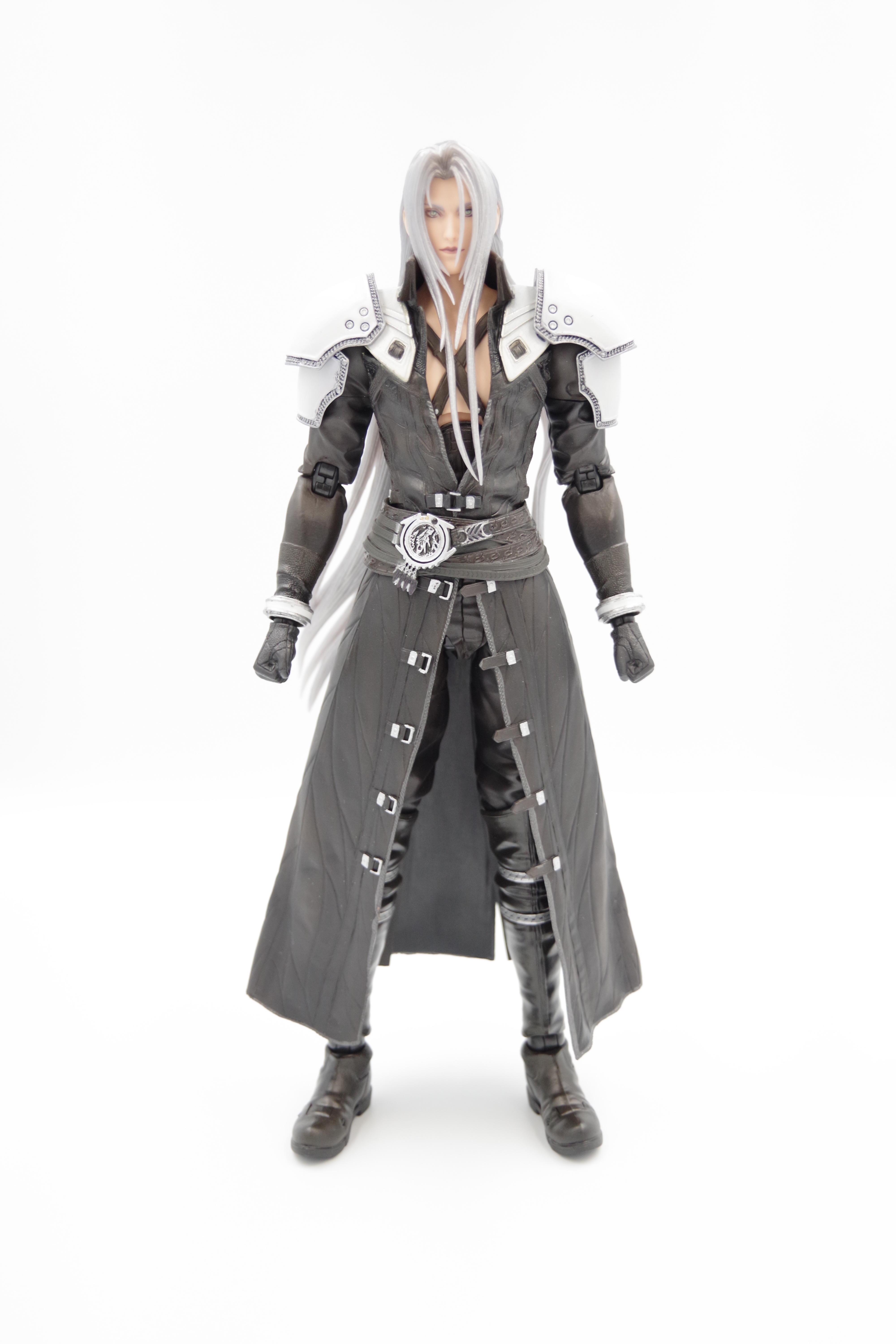 ファイナルファンタジーVII リメイク PLAY ARTS改 セフィロス