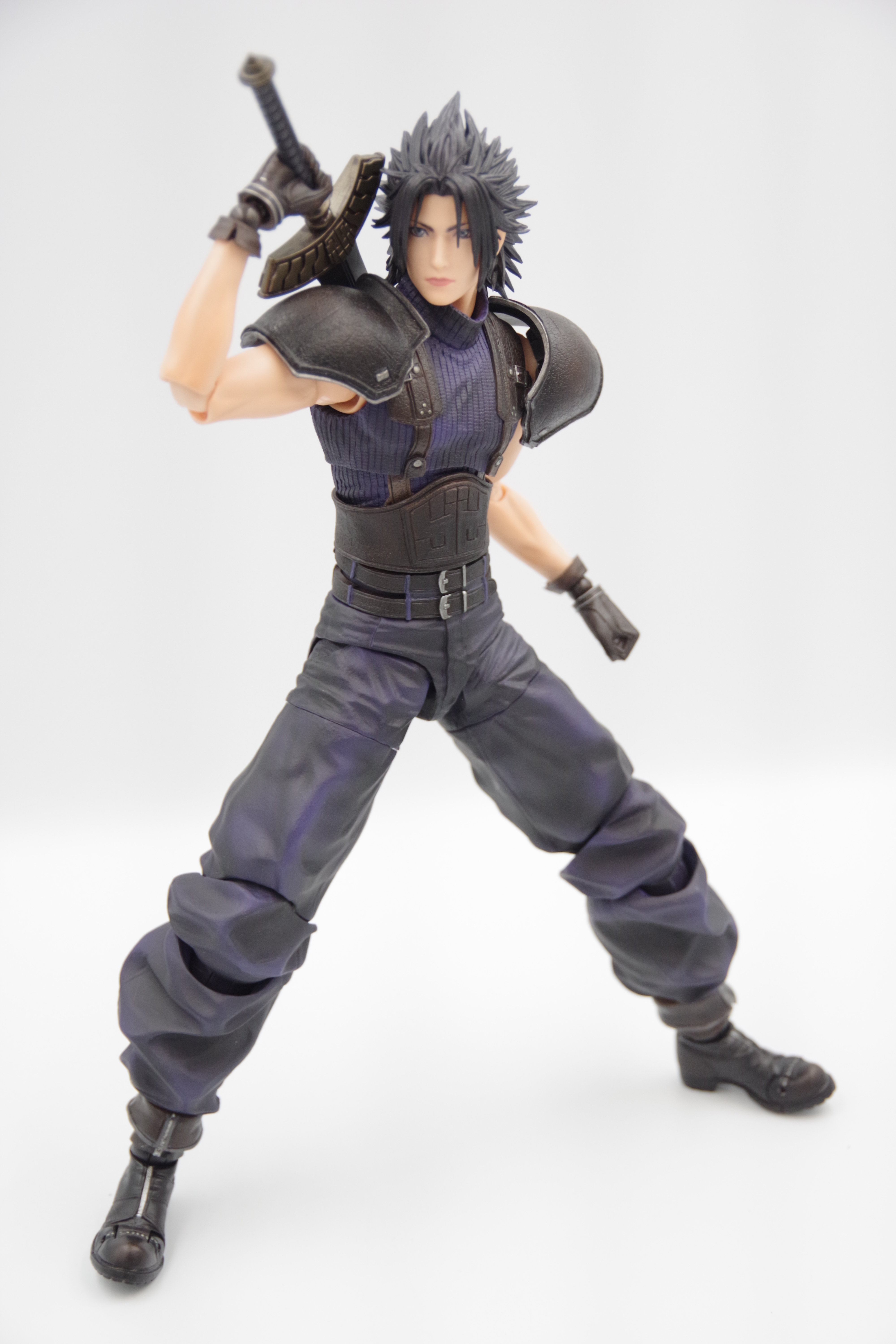 クライシス コア -ファイナルファンタジーVII- リユニオン PLAY ARTS改