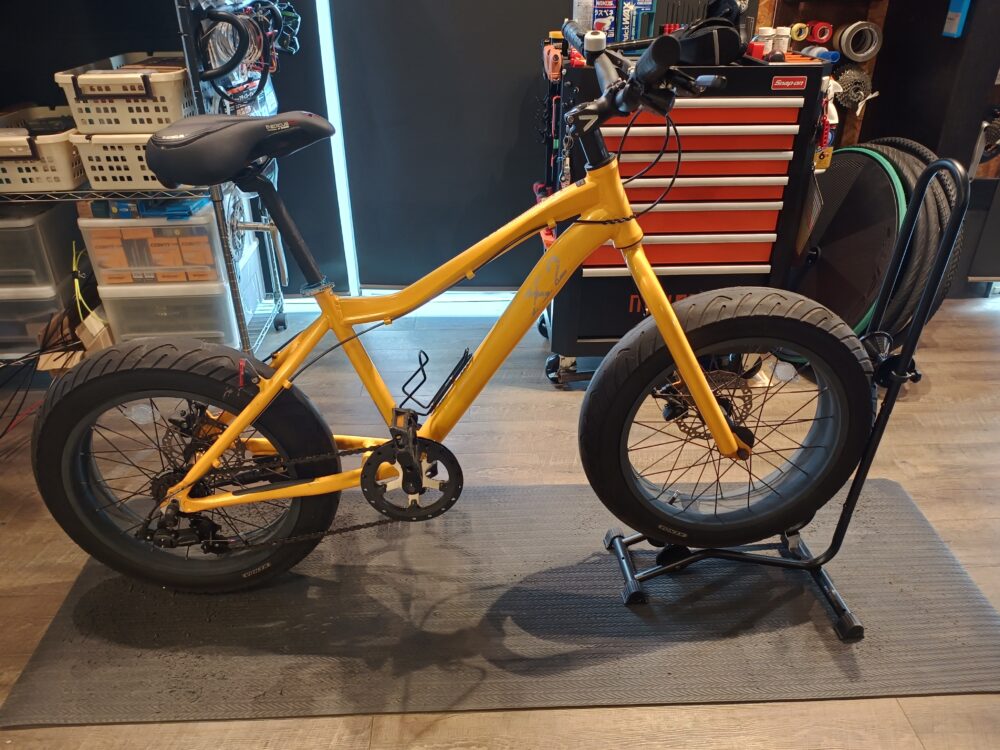 ギガテックス・モータース【中古ロードバイク】ジャイアント OCR-3