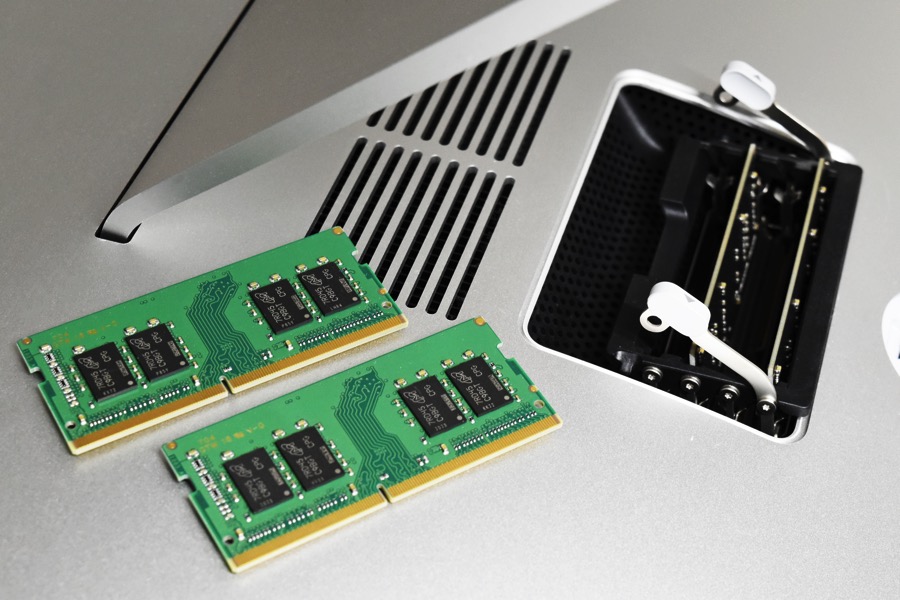 iMac 2017 27インチ」のメモリを自分で増設する方法