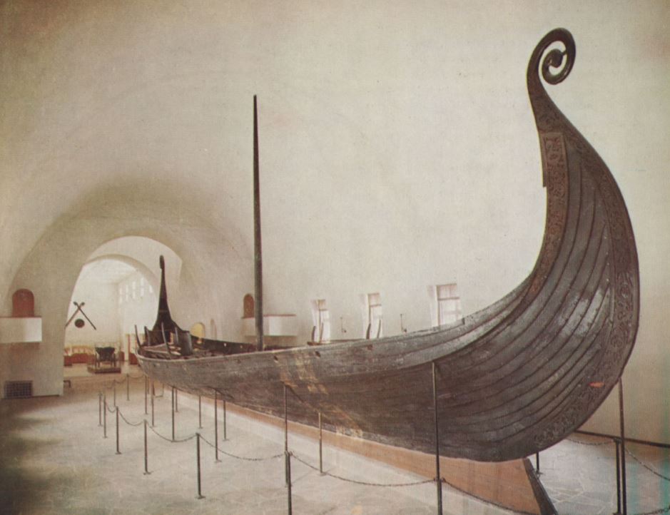 北欧ヴァイキング時代初期の船、オセバーグ船（西暦815年頃） – Hi