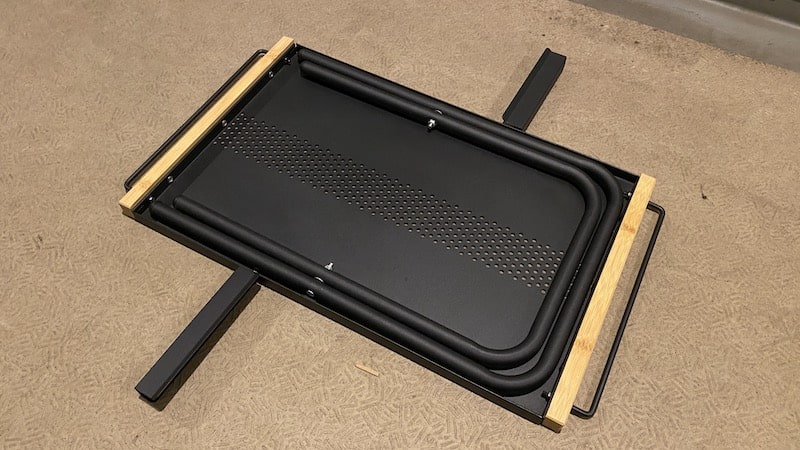 ホールアースのテーブル＆LFE BUMPERのカスタムが抜群にかっこいい！