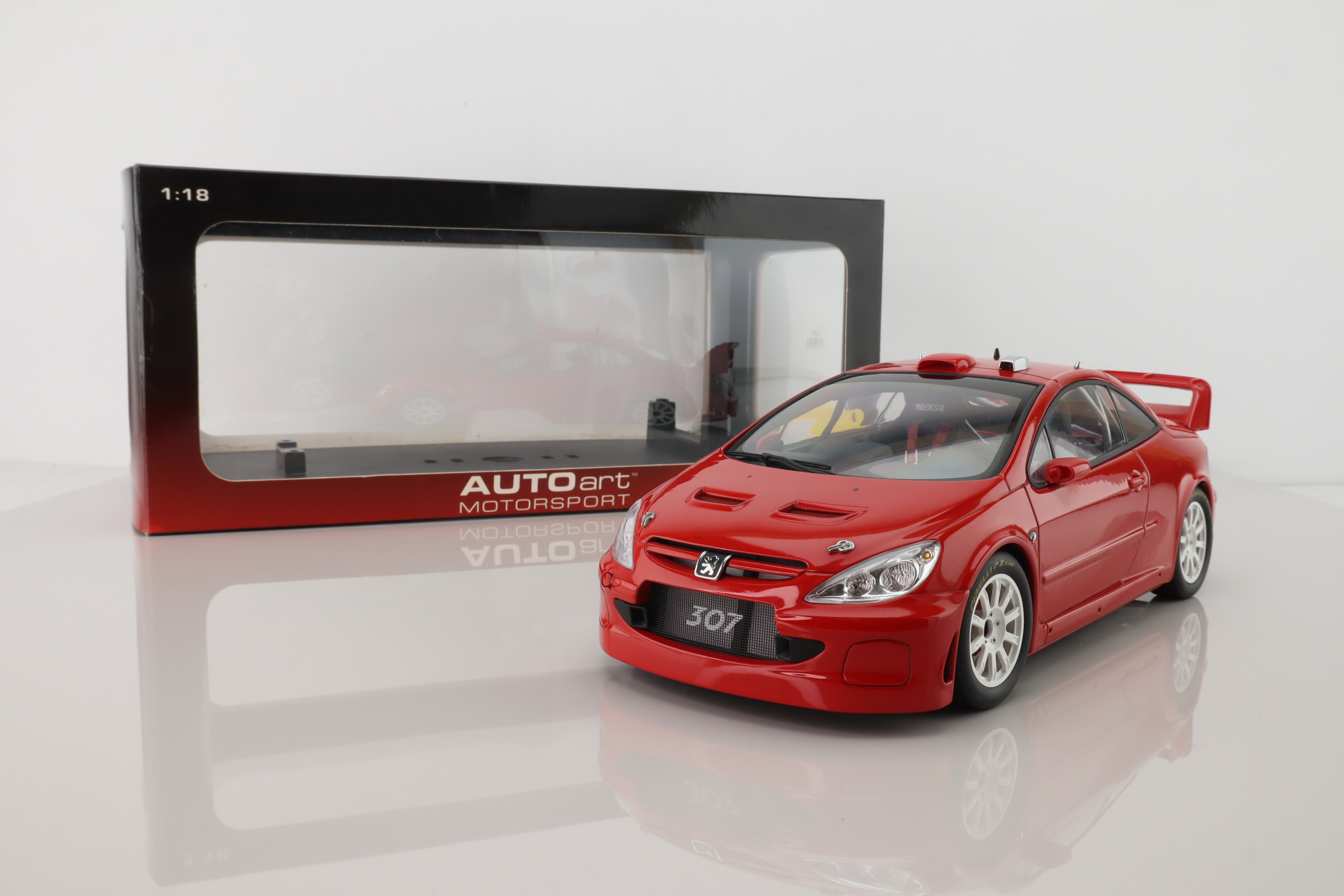 Auto Art 80557; Peugeot 307; WRC 2005 Plain Body Version