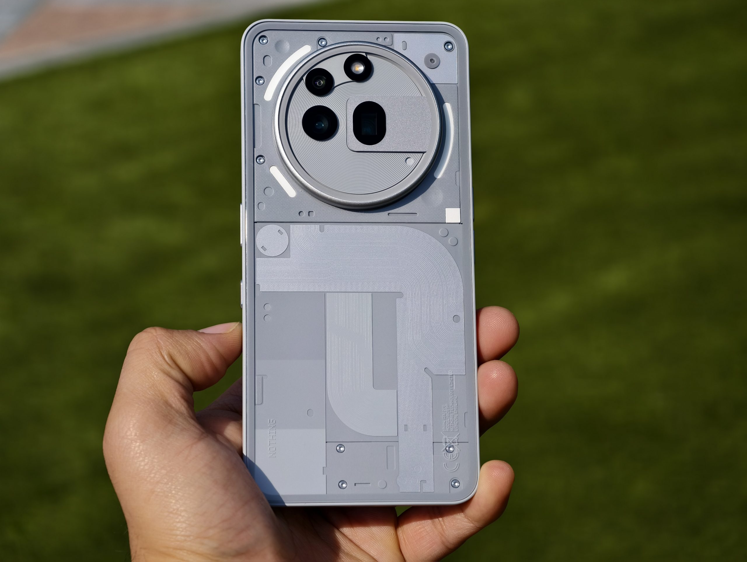 Nothing Phone 3a Pro Review with Pros and Cons - Smartprix