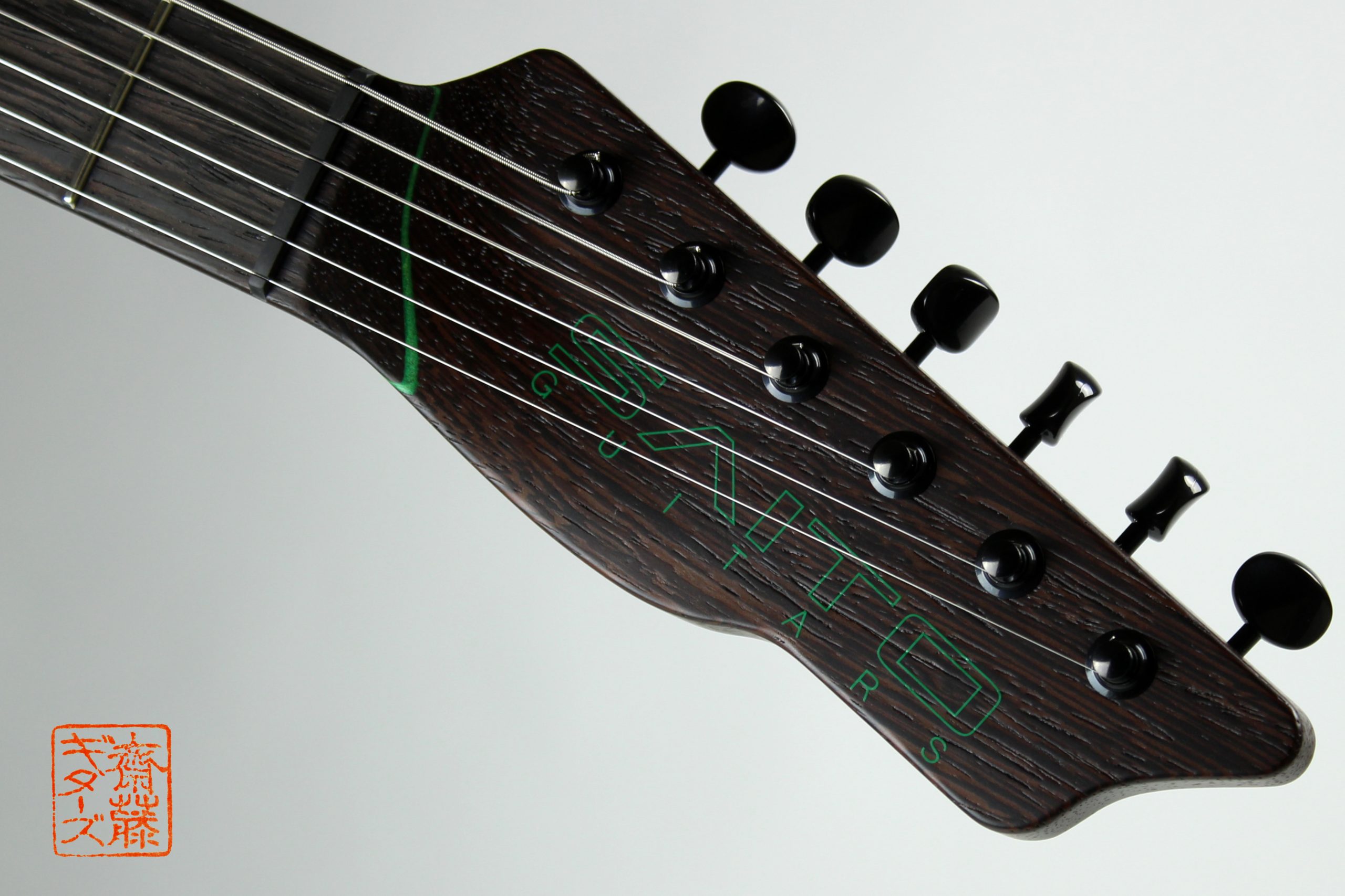 Extraordinary Wenge Neck
