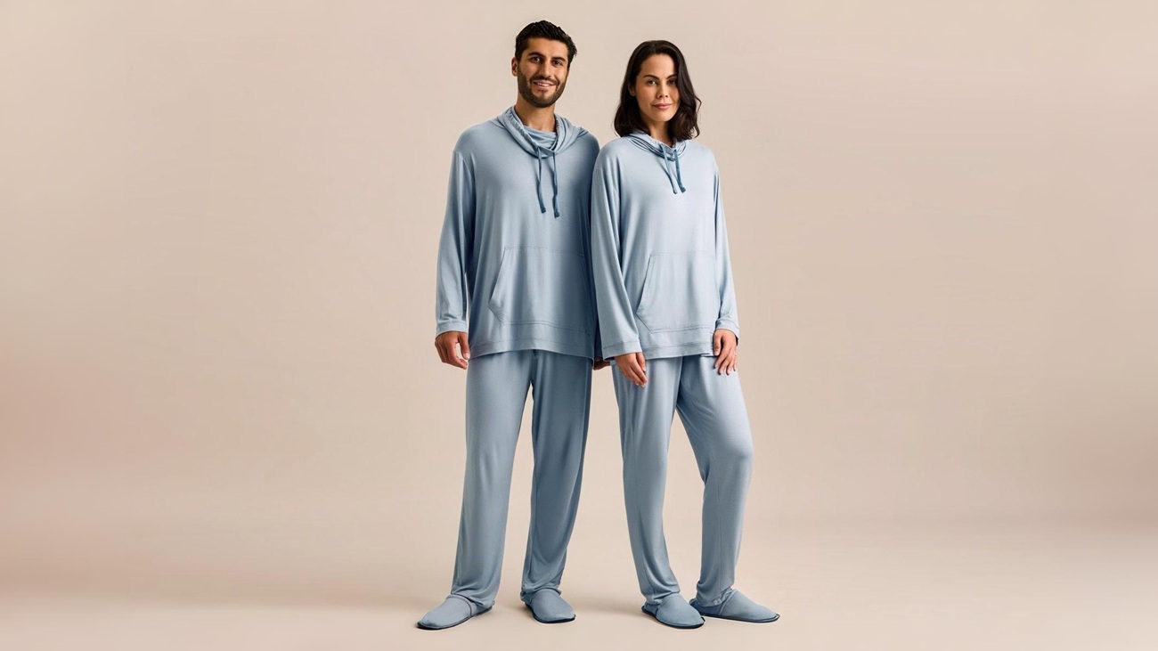Which Airlines Offer Pajamas in Business Class? - Luxury Travel Expert