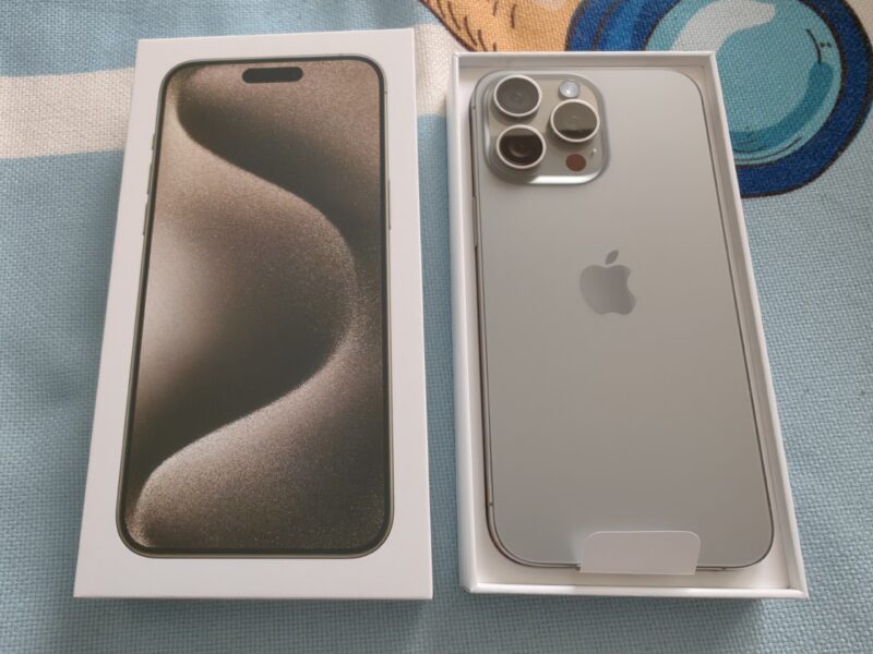 開封の儀】iPhone 15 Pro Max 1TB ナチュラルチタニウム 中国本土版