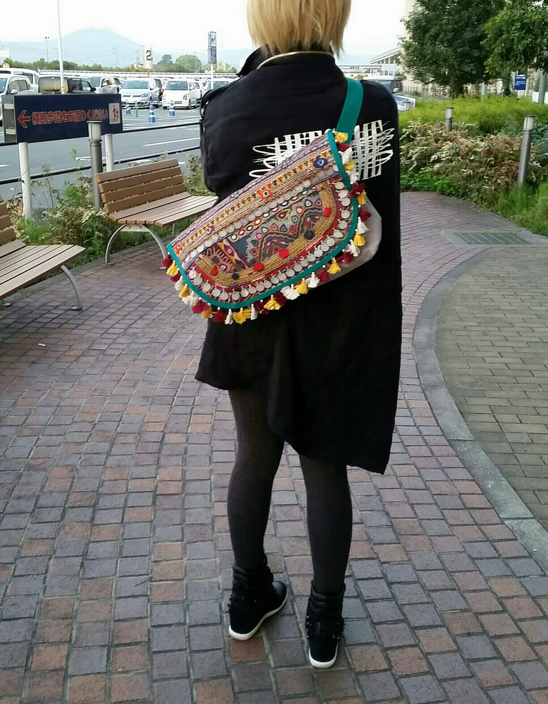 UNDERCOVER（アンダーカバー）の「ZOZOVILLA LTD MESSENGER BAG