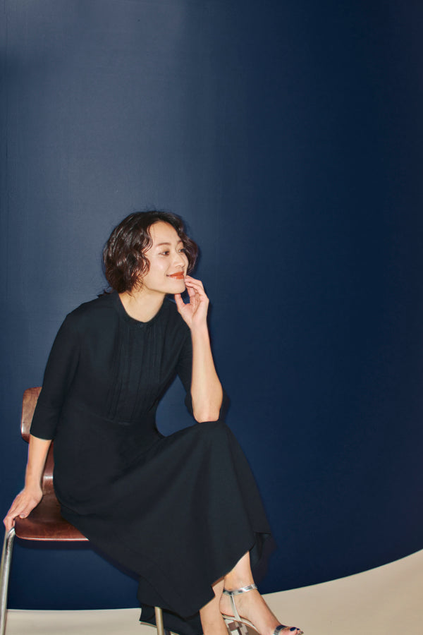 Pintuck Dress – IVY I'M NAVY