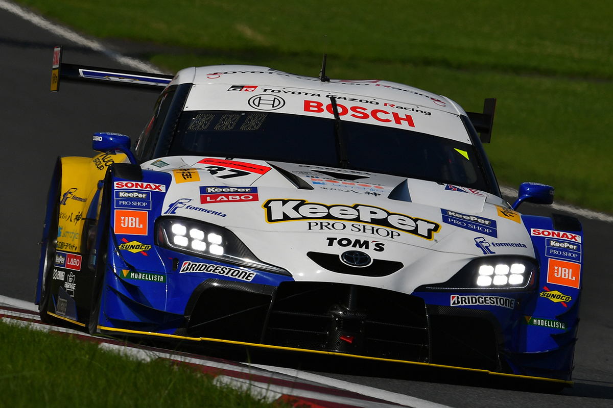 レース活動にチューニングパーツ開発！ 鈴木亜久里も「バイト」した超