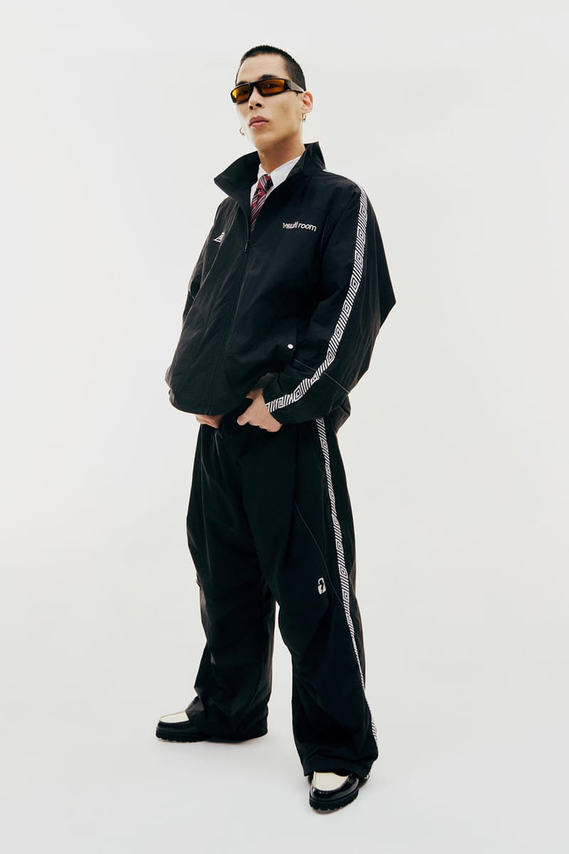 ボルトルームがアンブロとのコラボアイテムを発表 | Hypebeast.JP