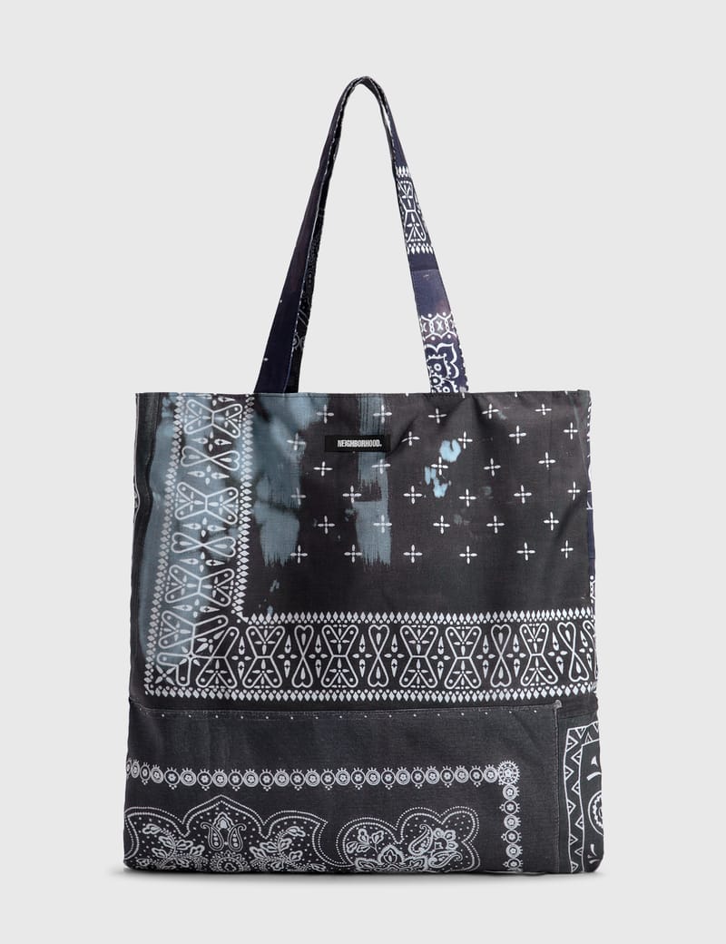neighborhood-black-bandana-