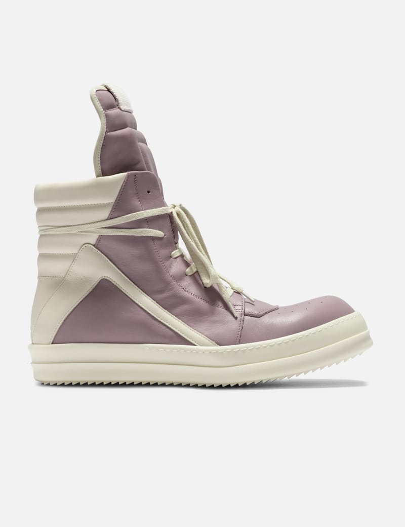 Shoes-6-1-8d7d7.jpg?fit=max&w=