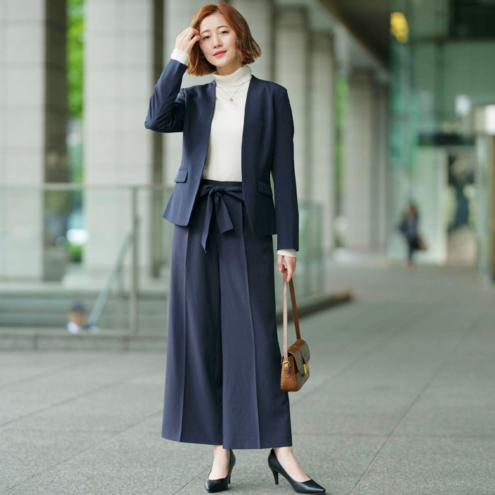 美品 ザスーツカンパニー パンツ スーツ セットアップ 洗える 近年