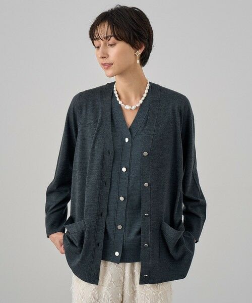 セール】 エキストラメリノVネック カーディガン （カーディガン