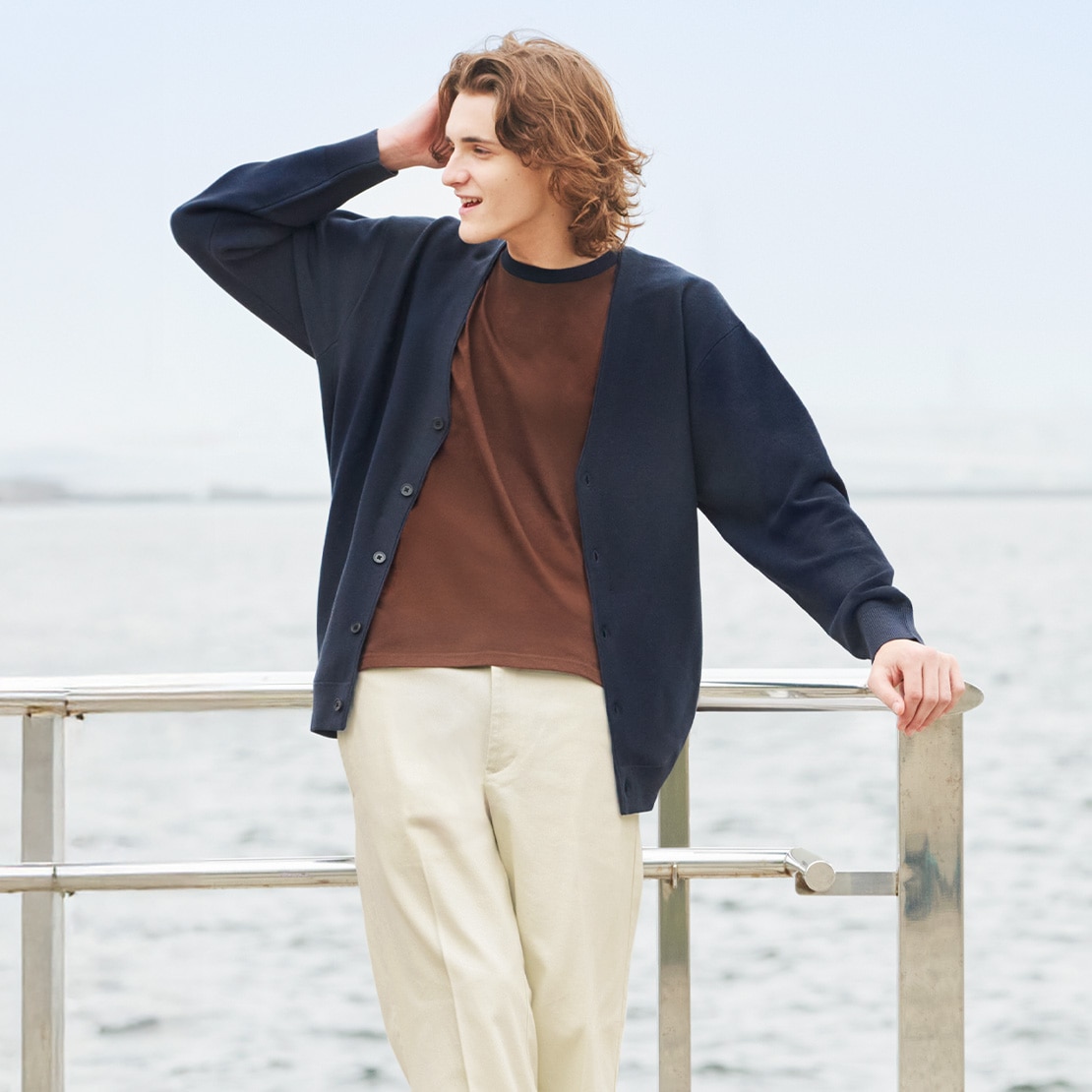 GU公式 | メンズのニット・セーター