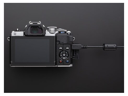 ヨドバシ.com - オリンパス OLYMPUS OM-D E-M10 Mark IV ボディー SLV