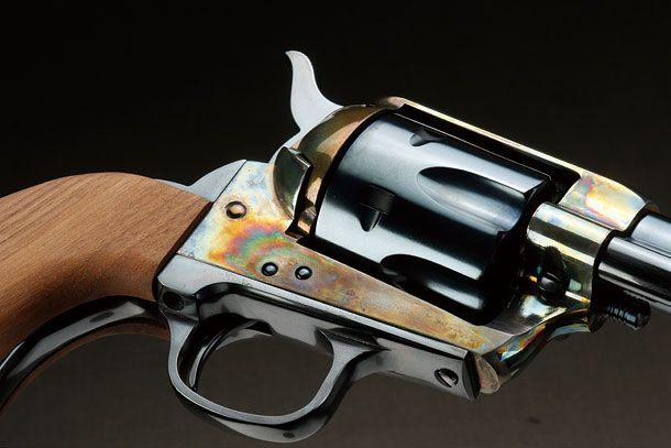 ハートフォード「コルトSAA45 ブルードカスタム」製品レビュー