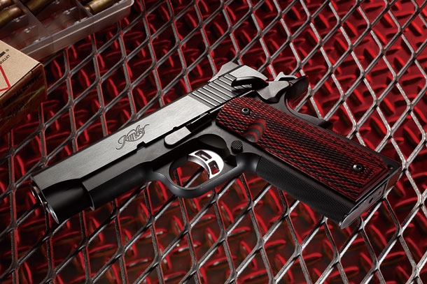 コンパクトなエクリプスのプロフェッショナルモデル「ウエスタン