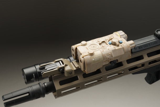 URG-Iをスタイリッシュにカスタムする【ドレスアップ】 | ニュース