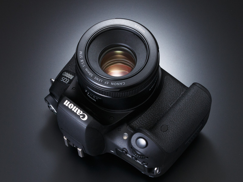 レンズ沼に誘う新型の“撒き餌レンズ”を試す――キヤノン「EF50mm F1.8